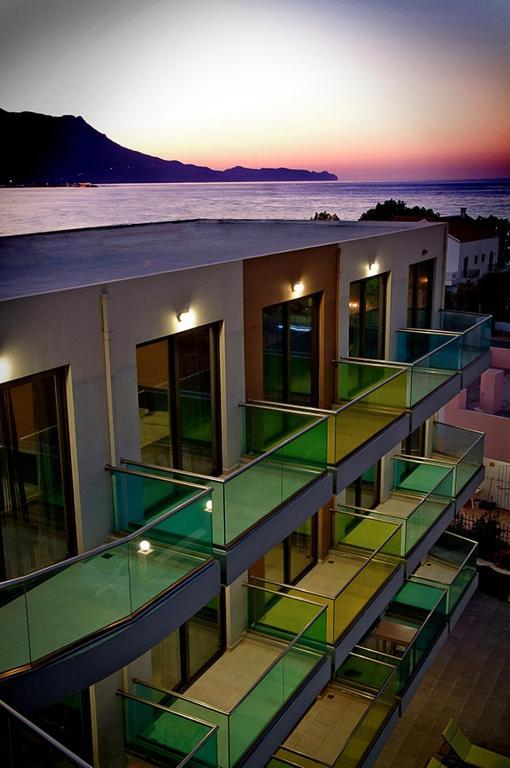 Crystal Bay Hotel Kissamos Bagian luar foto