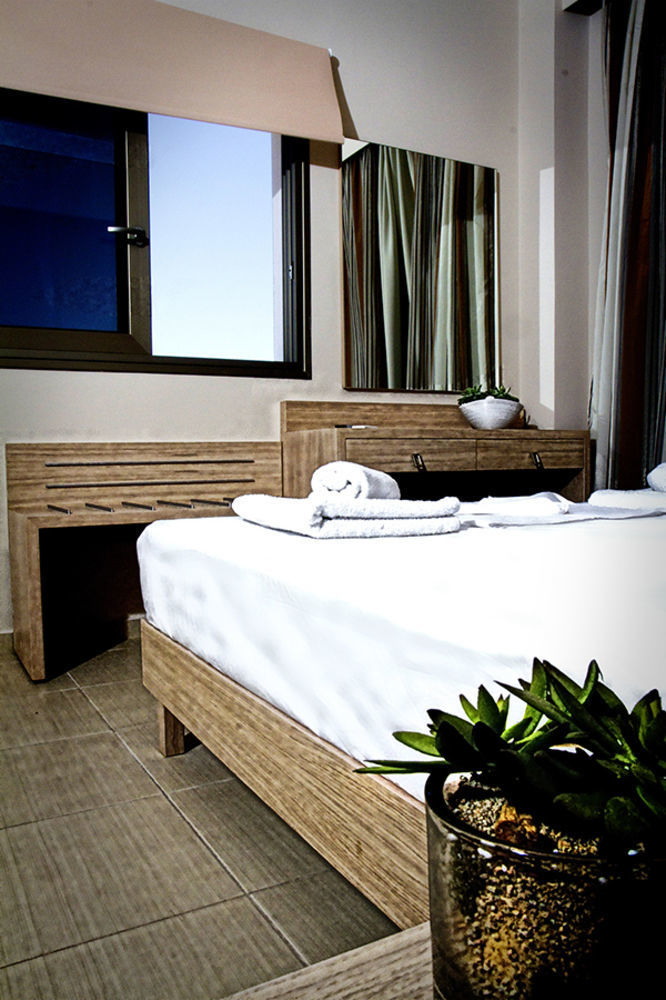 Crystal Bay Hotel Kissamos Bagian luar foto