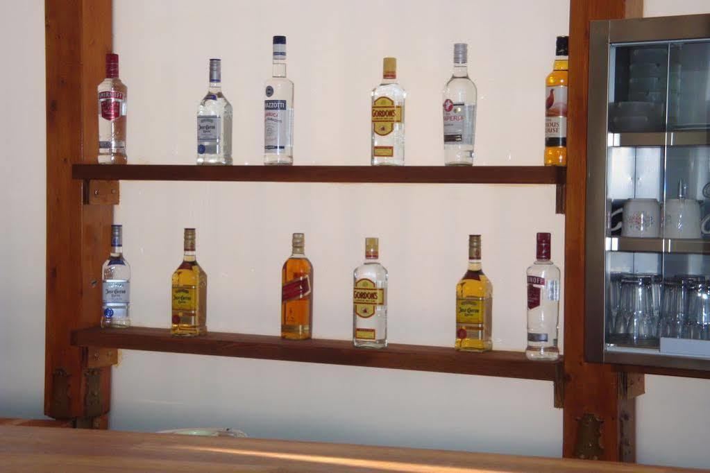 Crystal Bay Hotel Kissamos Bagian luar foto